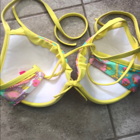 Bikini Top - Picture 4 of 5